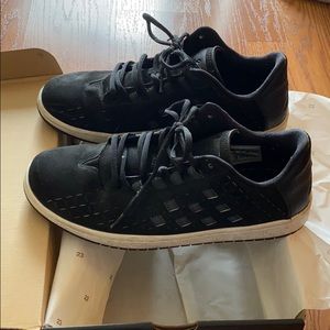 Nike Jordan Illusion Low men’s size 10